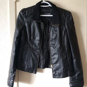 A black small leather jacket